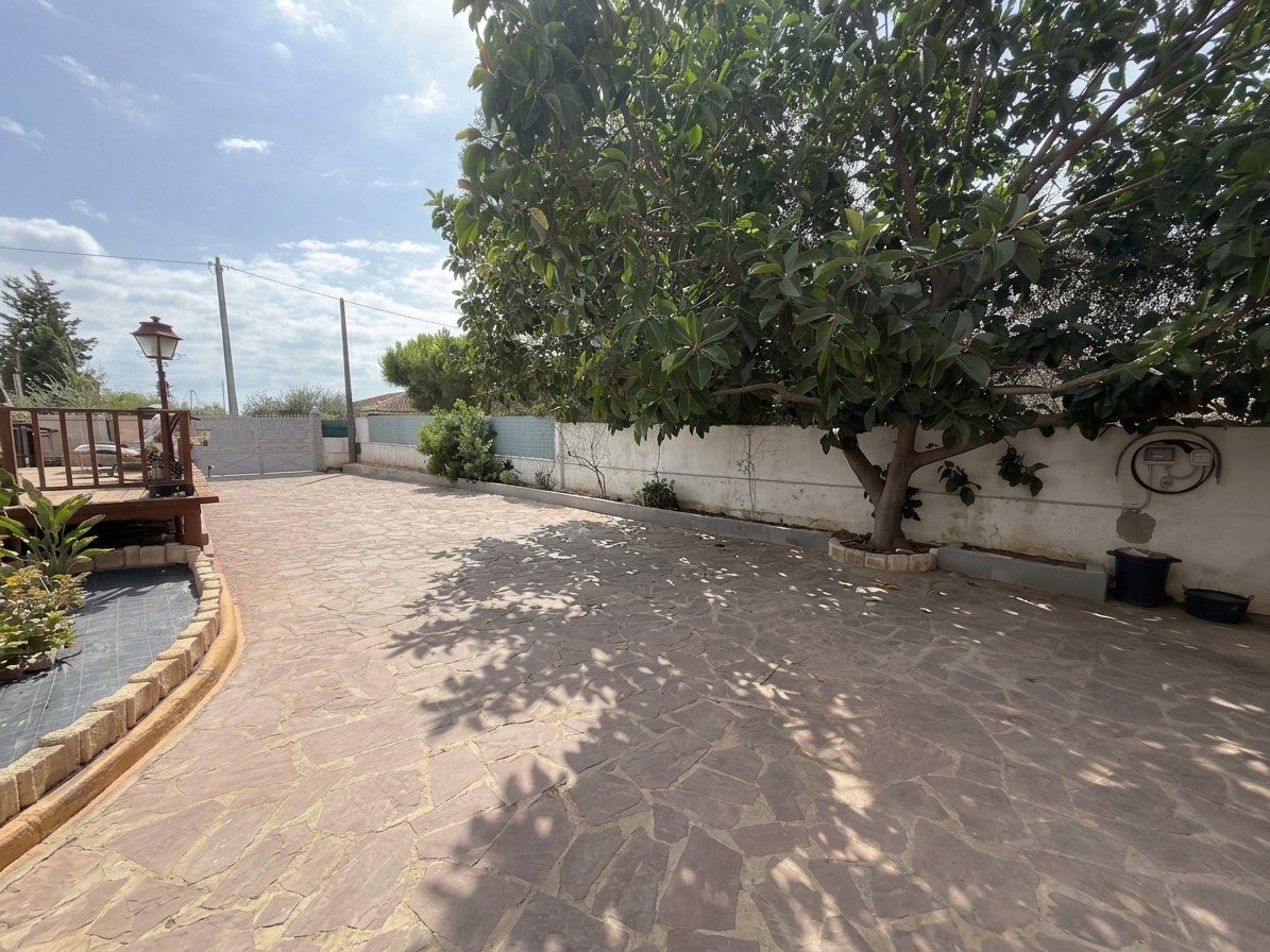 Villa te koop in Albalat Dels Tarongers