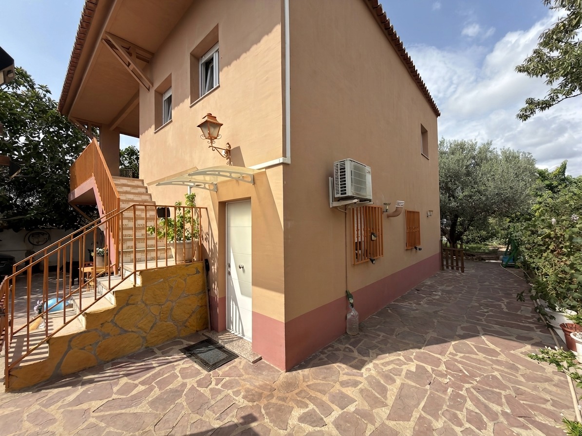 Villa te koop in Albalat Dels Tarongers