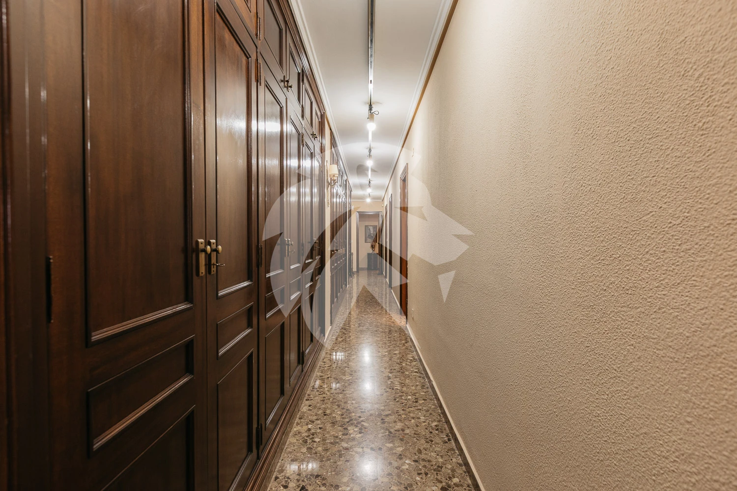 Ruime appartement te koop in hartje Valencia