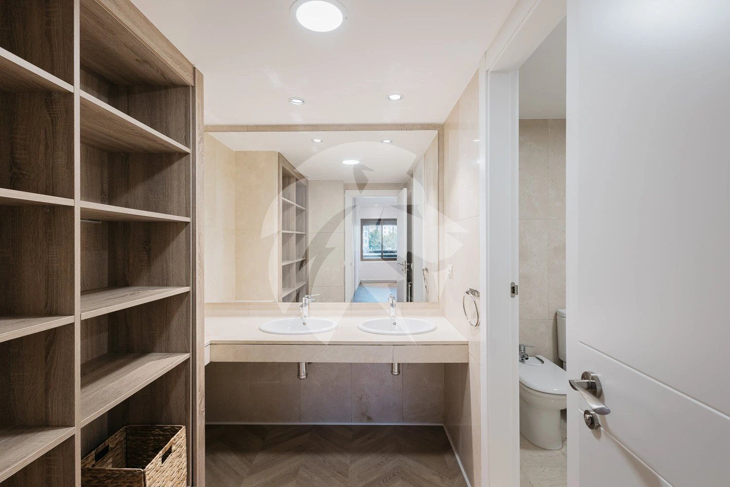 Gerenoveerd appartement te koop in Valencia stad – Extramurs