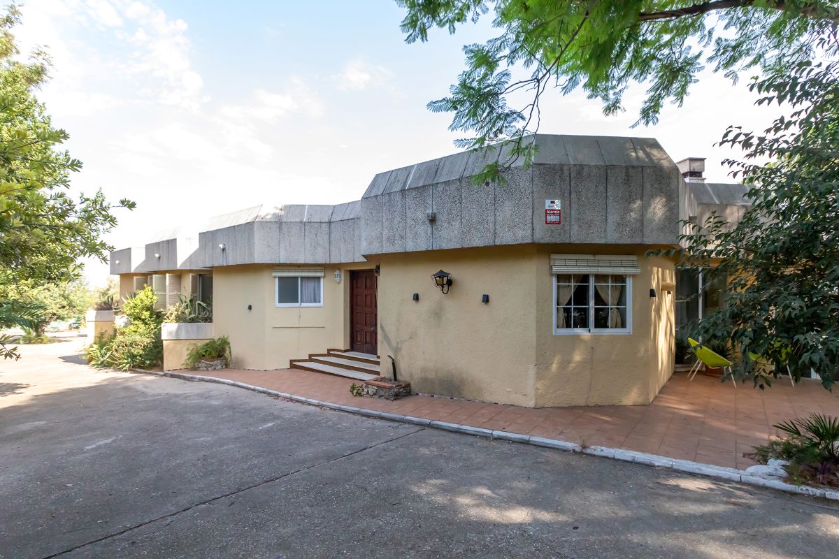 Villa met uitzicht te koop in Alzira
