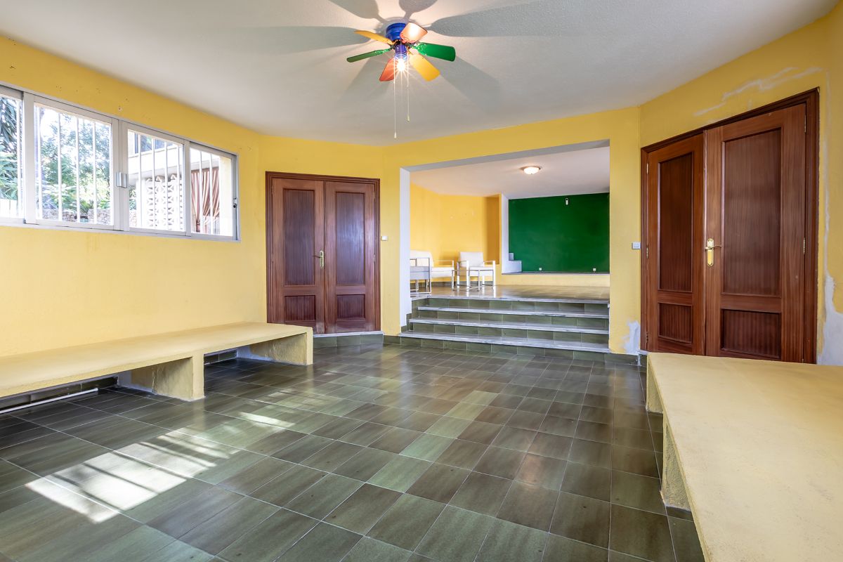 Villa met uitzicht te koop in Alzira