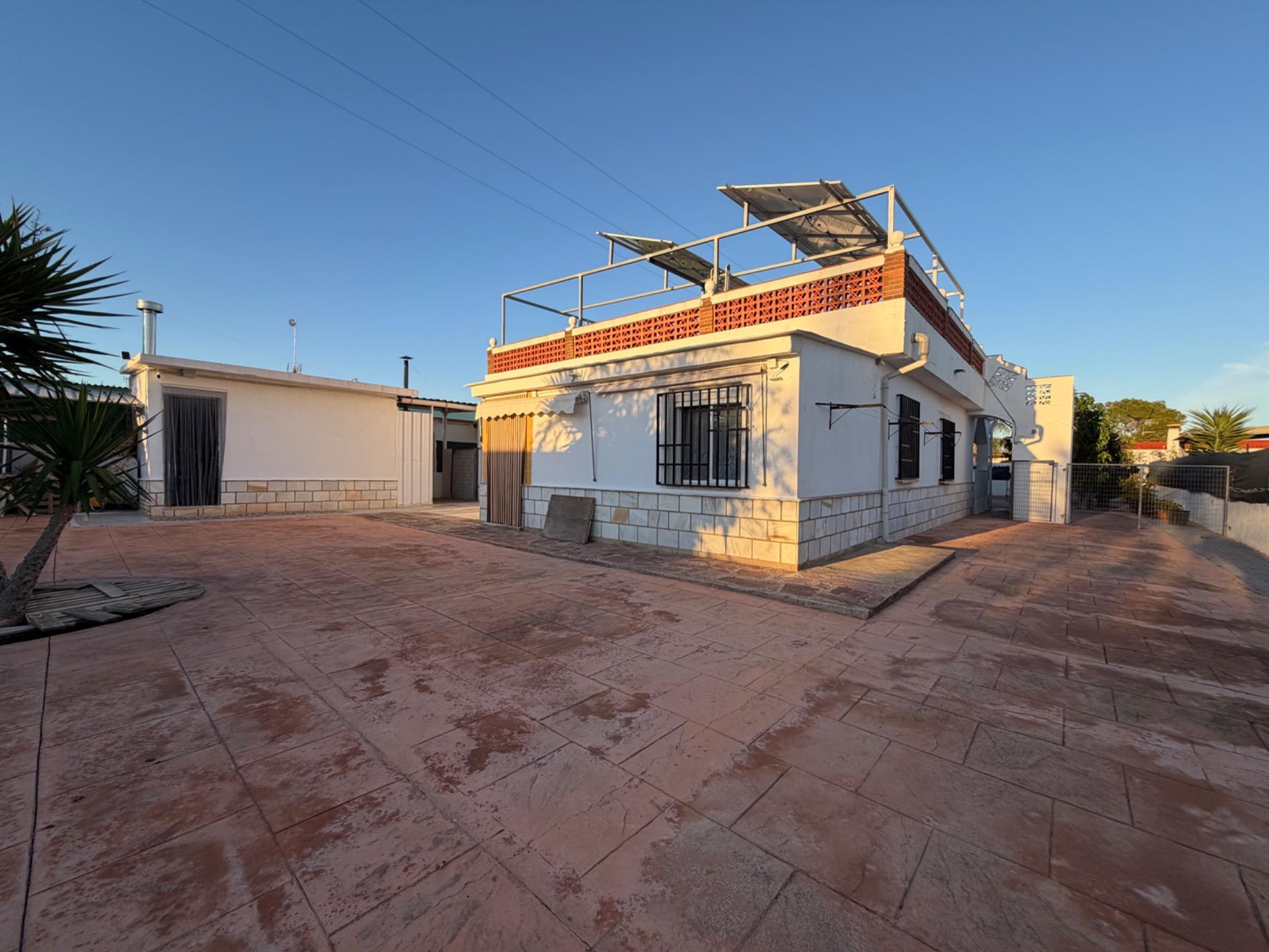 Villa te koop in Lliria
