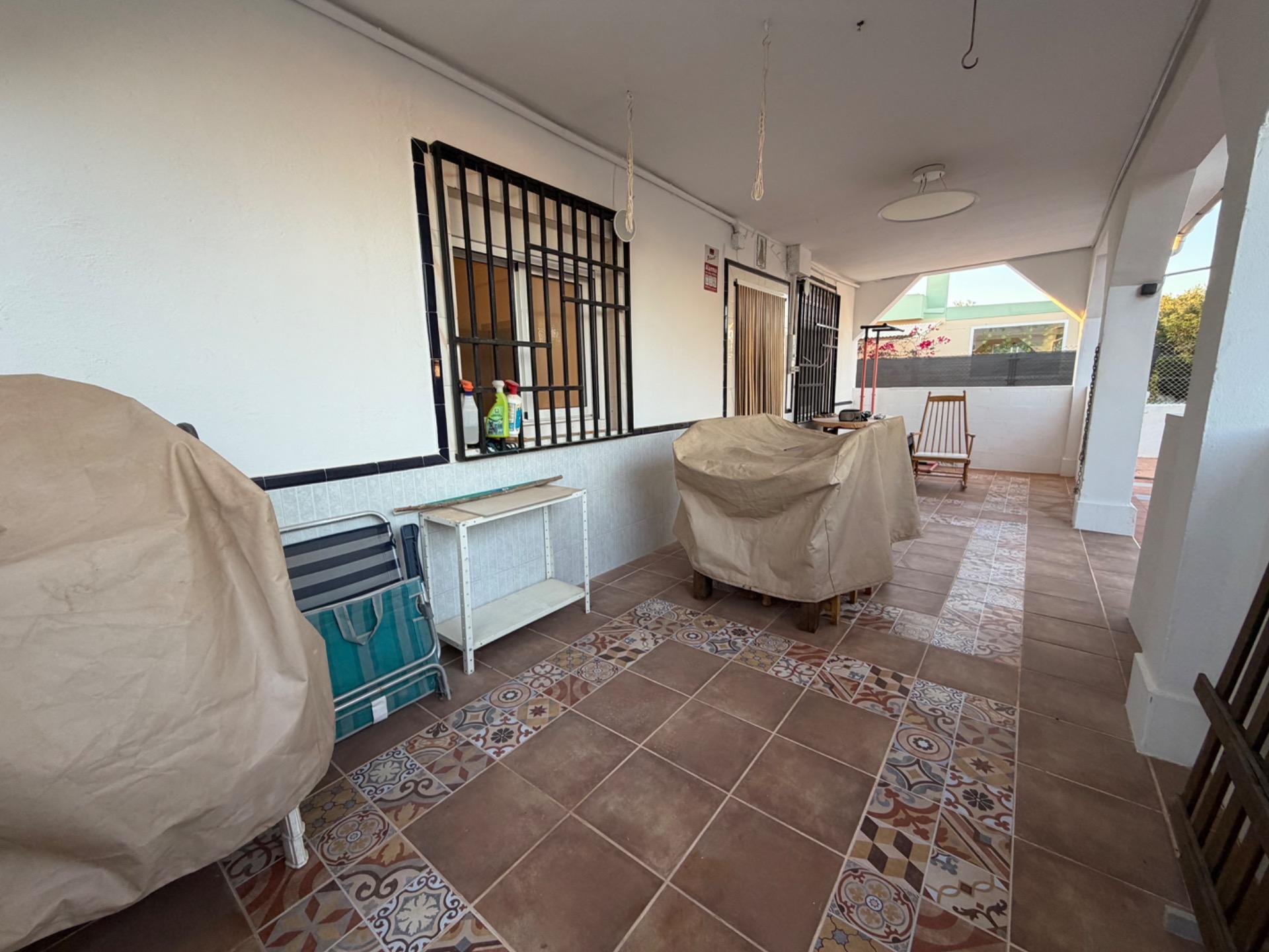 Villa te koop in Lliria