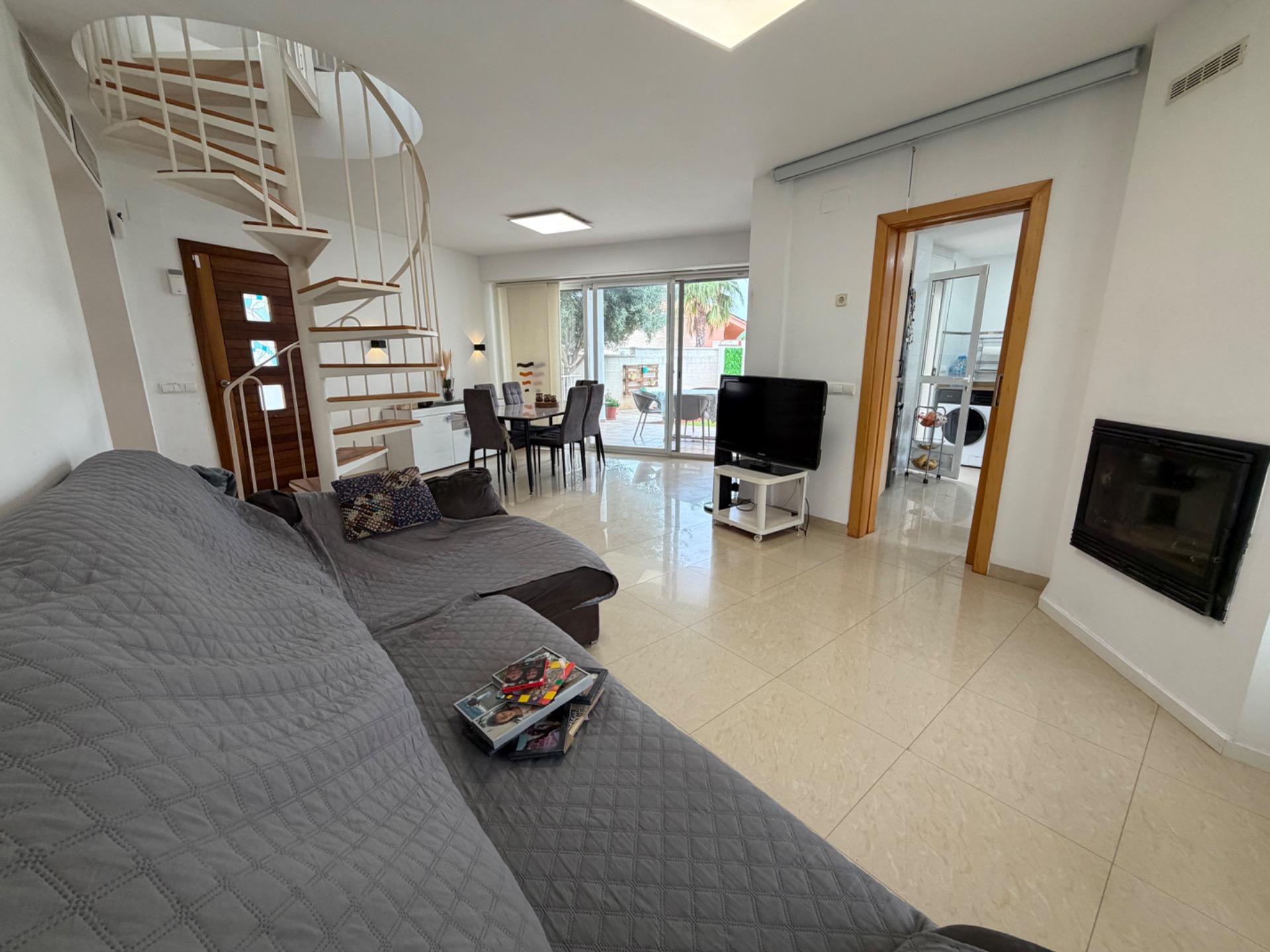 Villa te koop in La Pobla de Vallbona