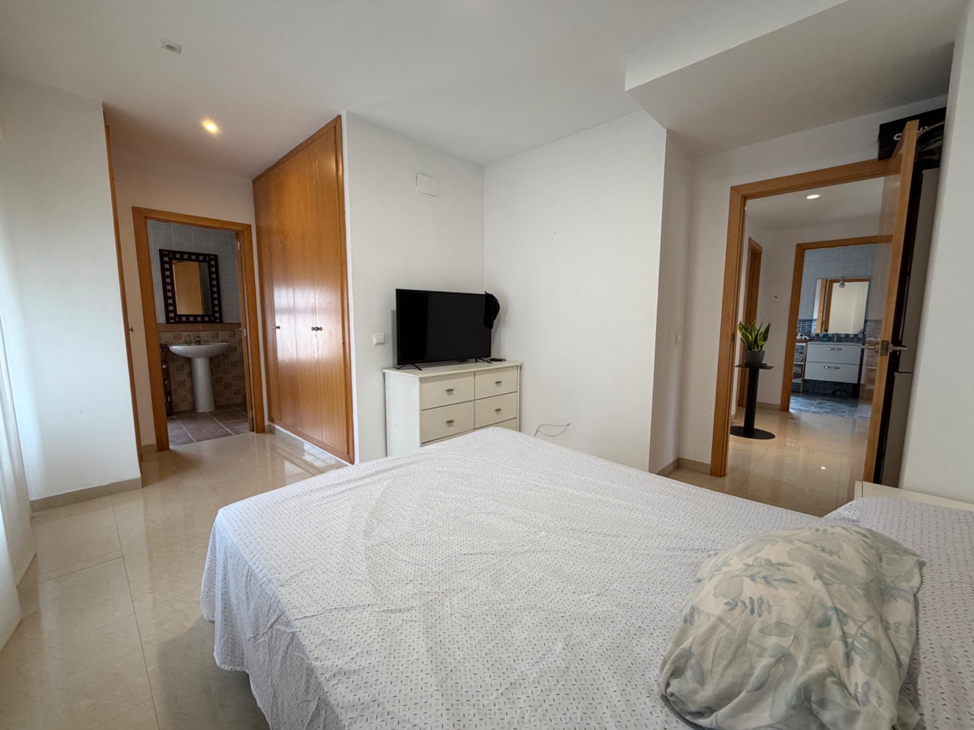 Villa te koop in La Pobla de Vallbona