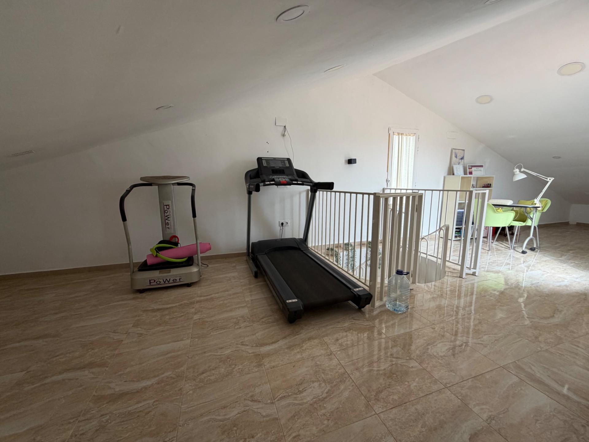 Villa te koop in La Pobla de Vallbona