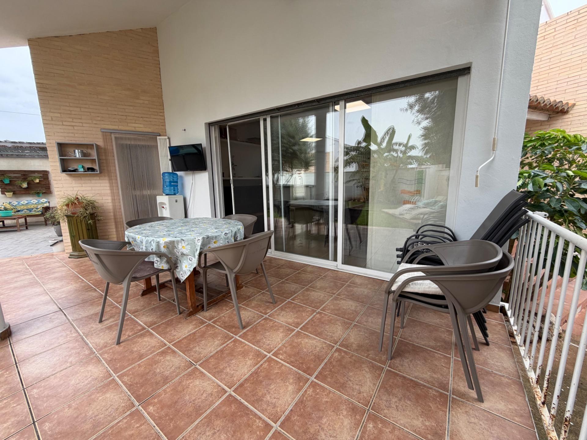 Villa te koop in La Pobla de Vallbona