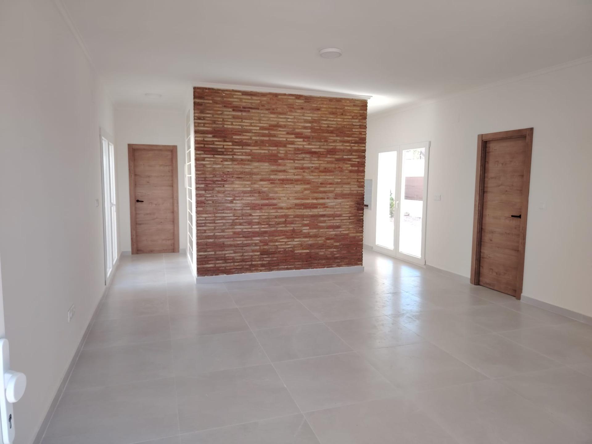 Villa te koop in Lliria