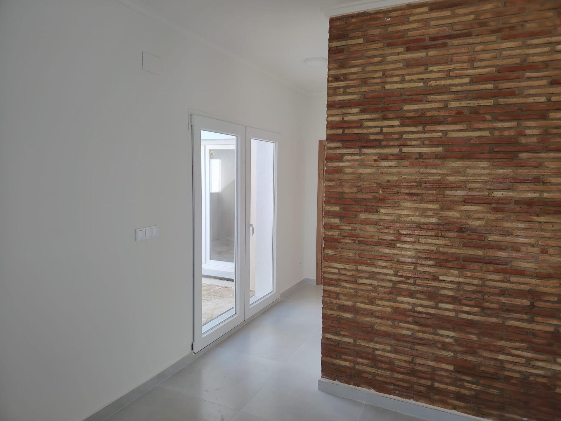 Villa te koop in Lliria