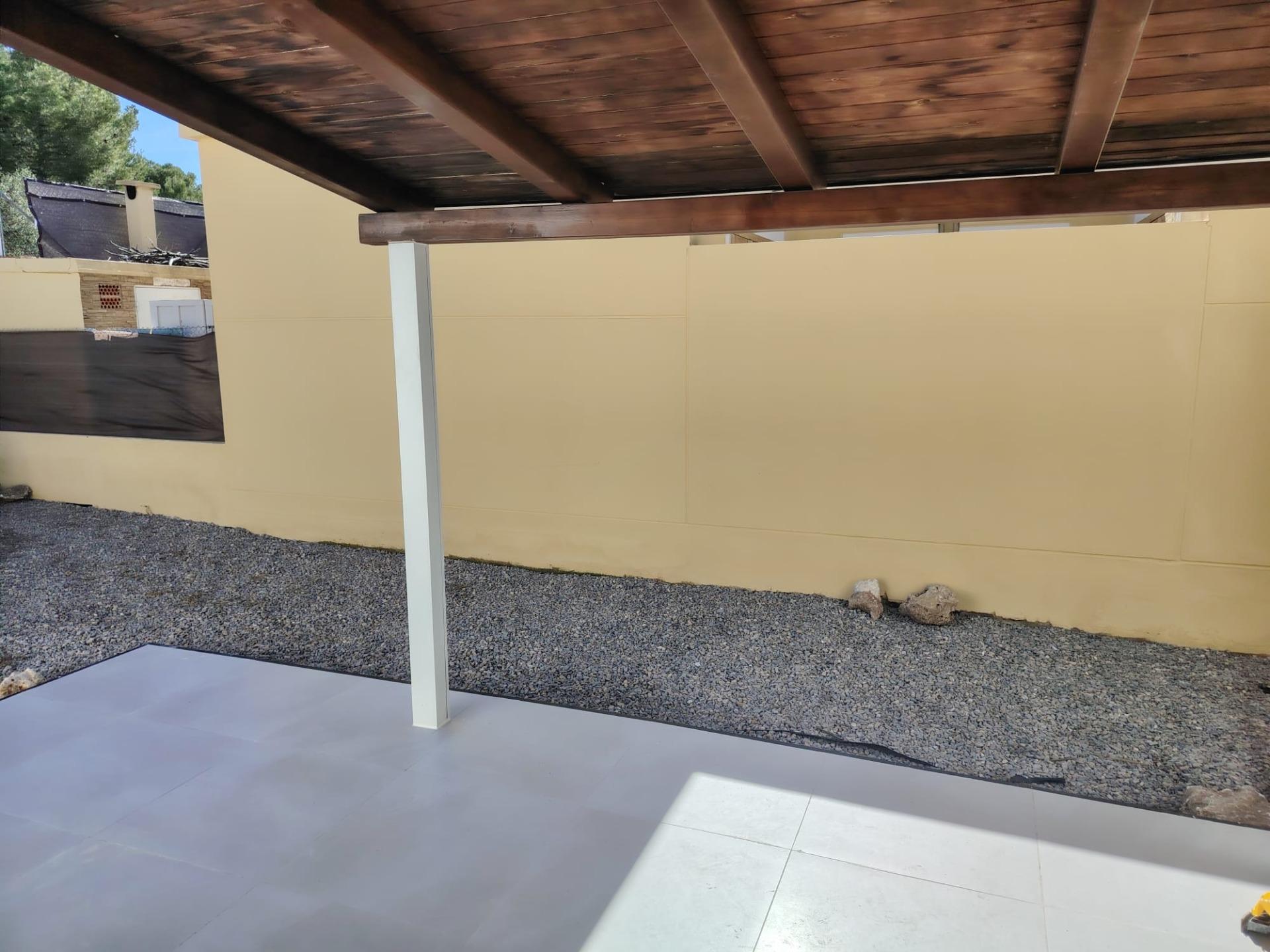 Villa te koop in Lliria