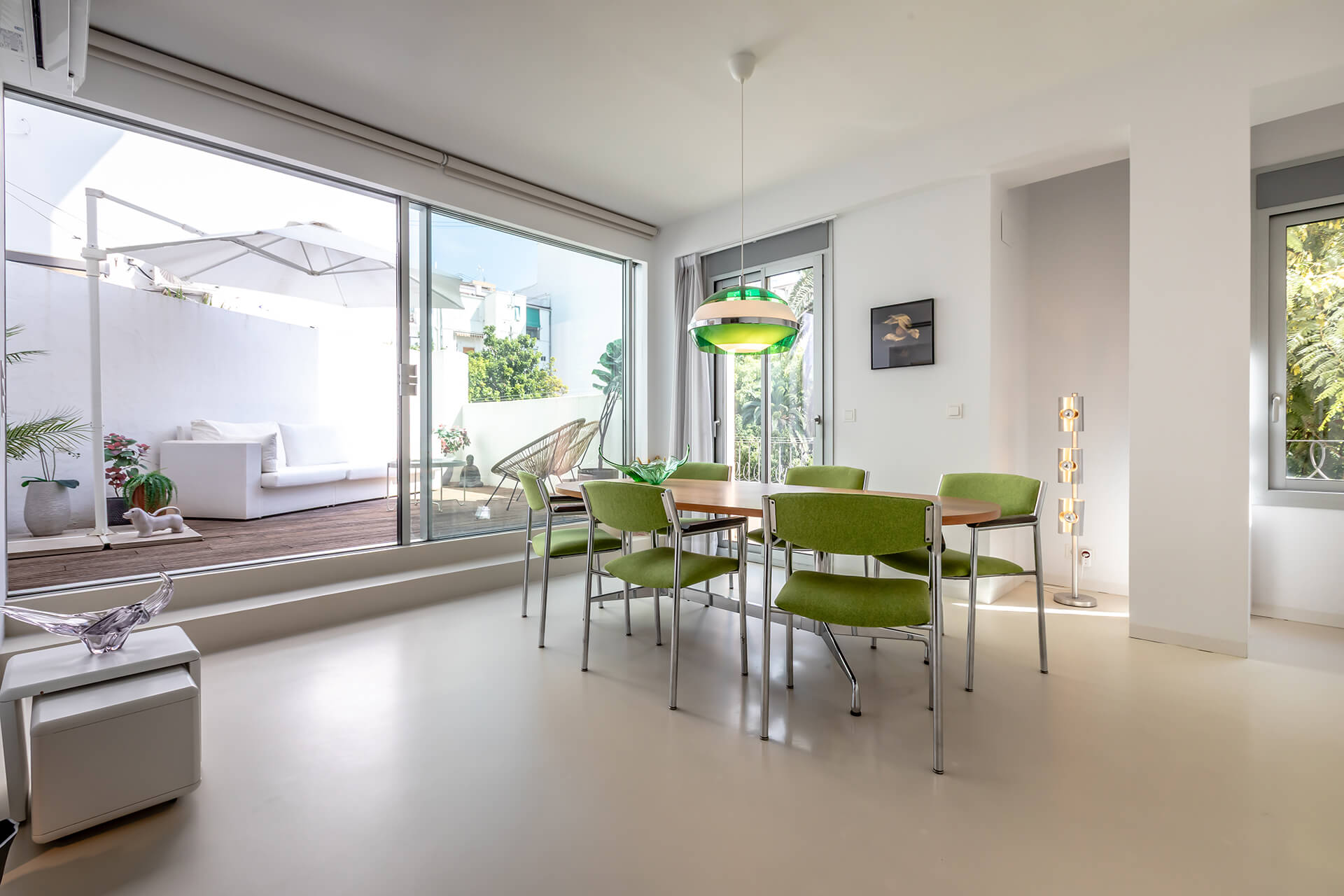 Gerenoveerd appartement met terras te koop in Valencia stad – Ruzafa