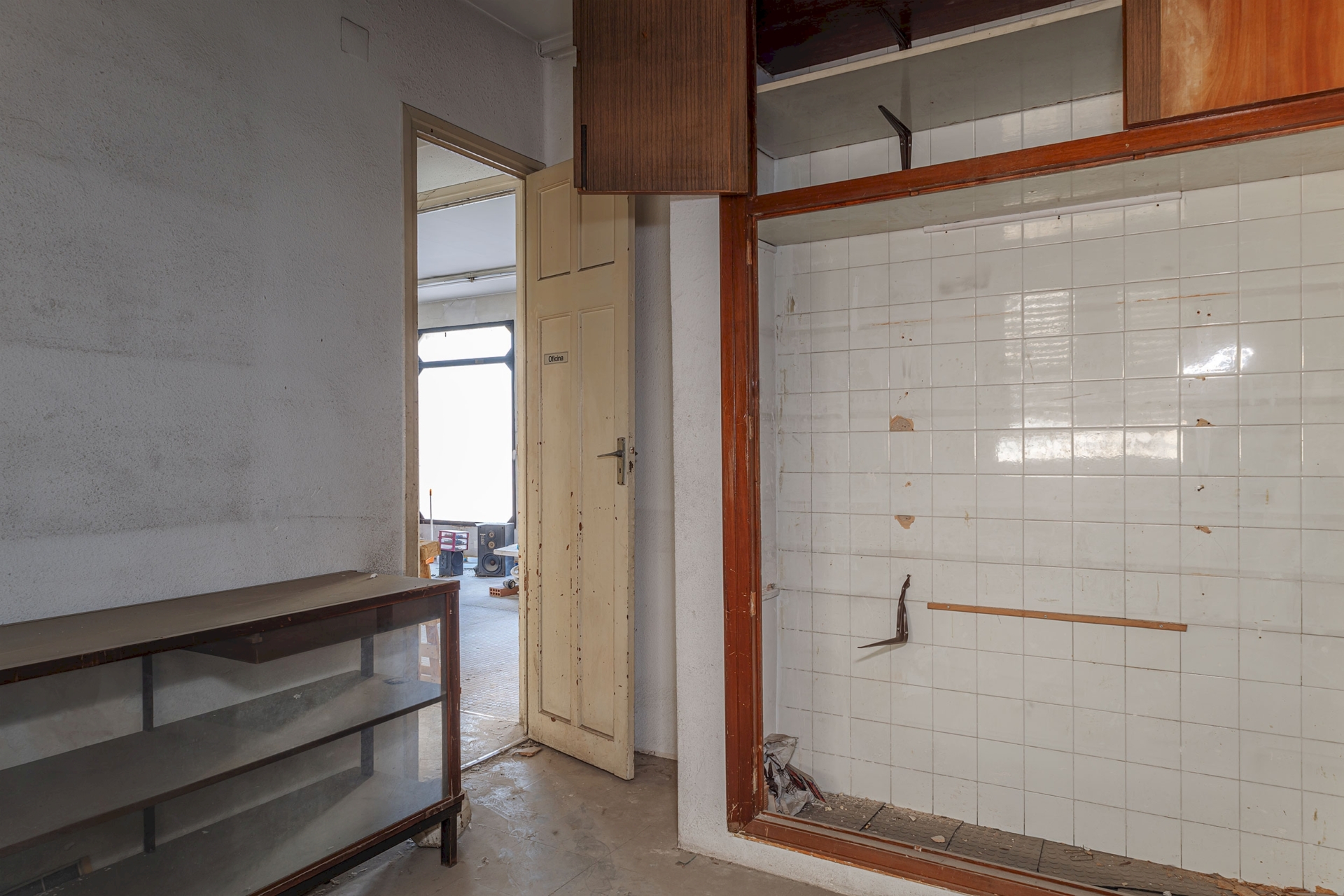 Appartement te renoveren te koop in Valencia – El Botanic