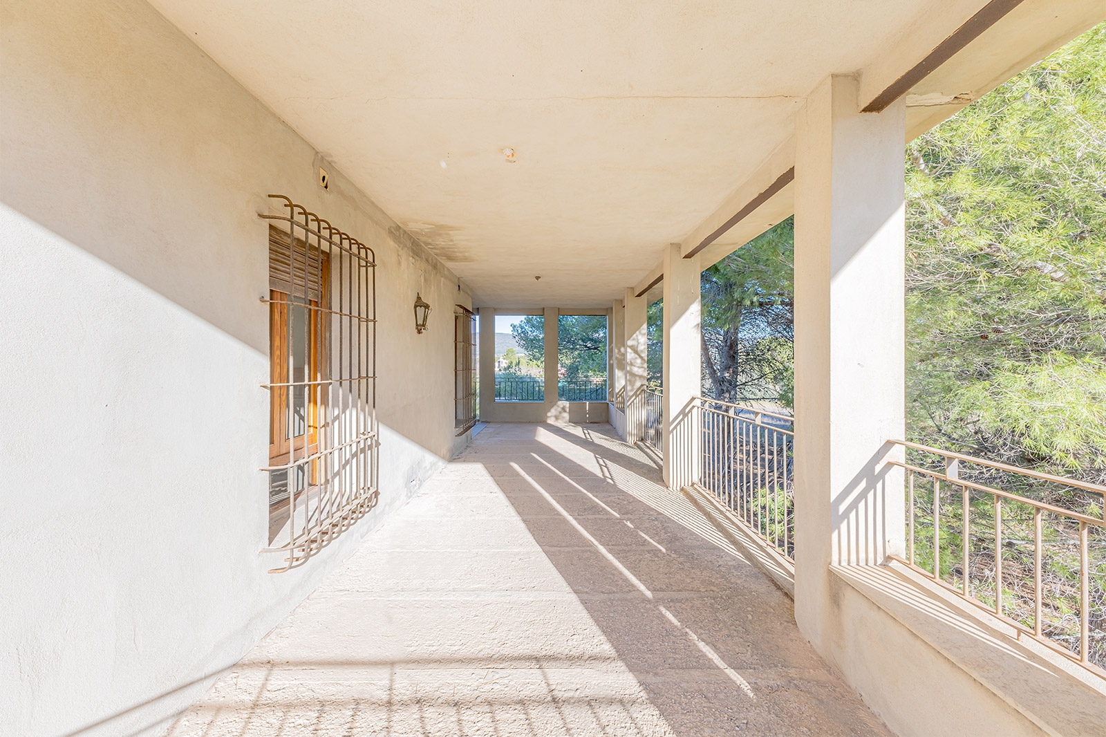 Villa te koop in Ontinyent