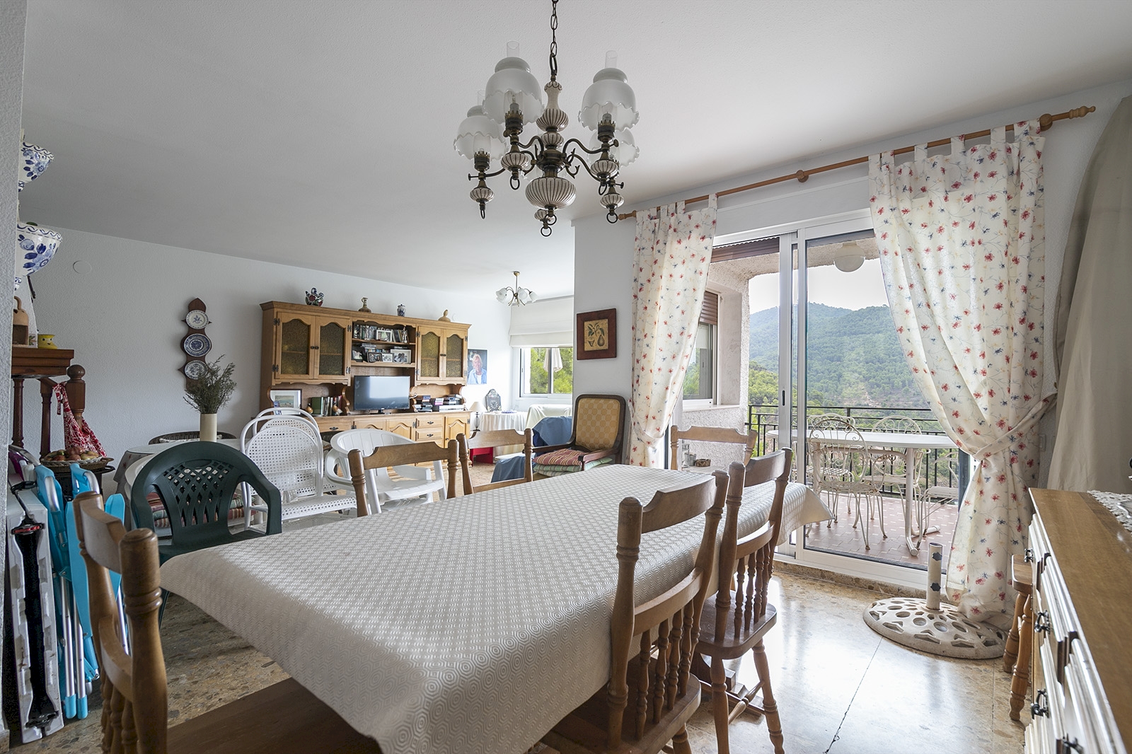 Villa te koop in Serra