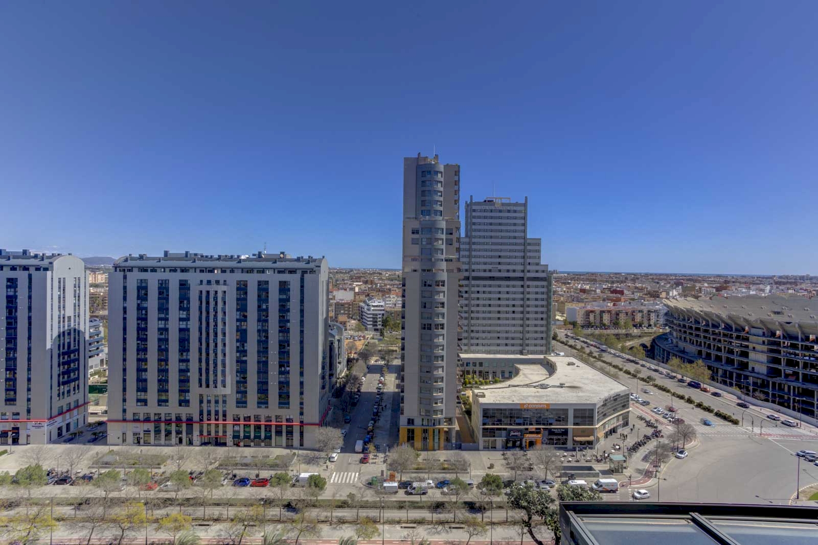 Penthouse met groot terras te koop in Valencia stad