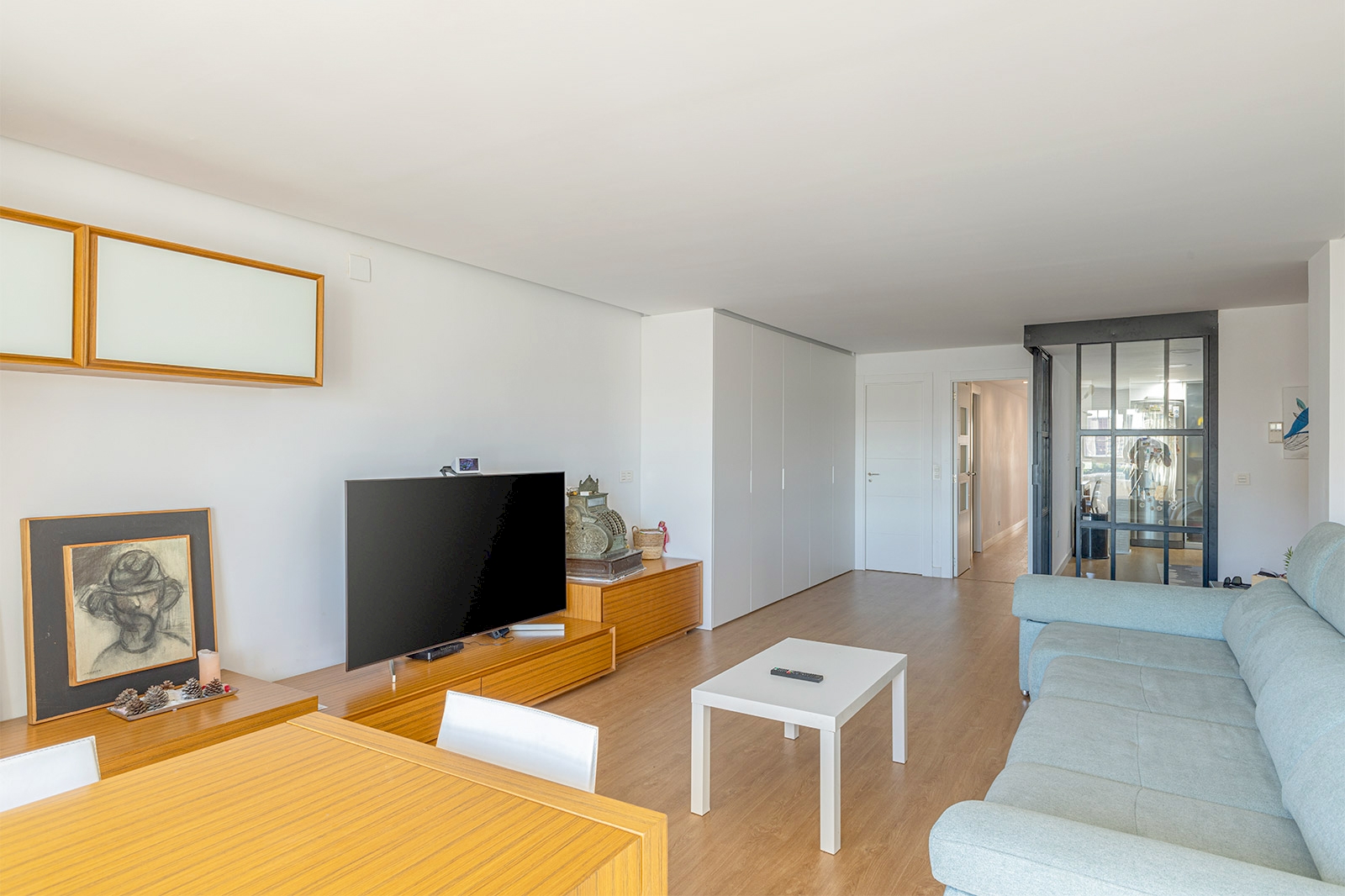 Ruim appartement te koop in Valencia stad – Arrancapins