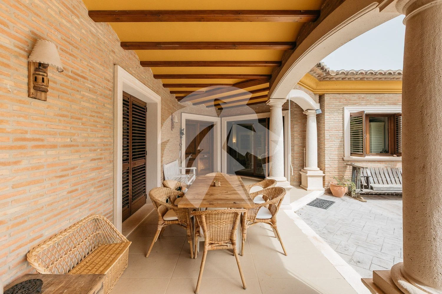 Villa met zwembad te koop in Betera