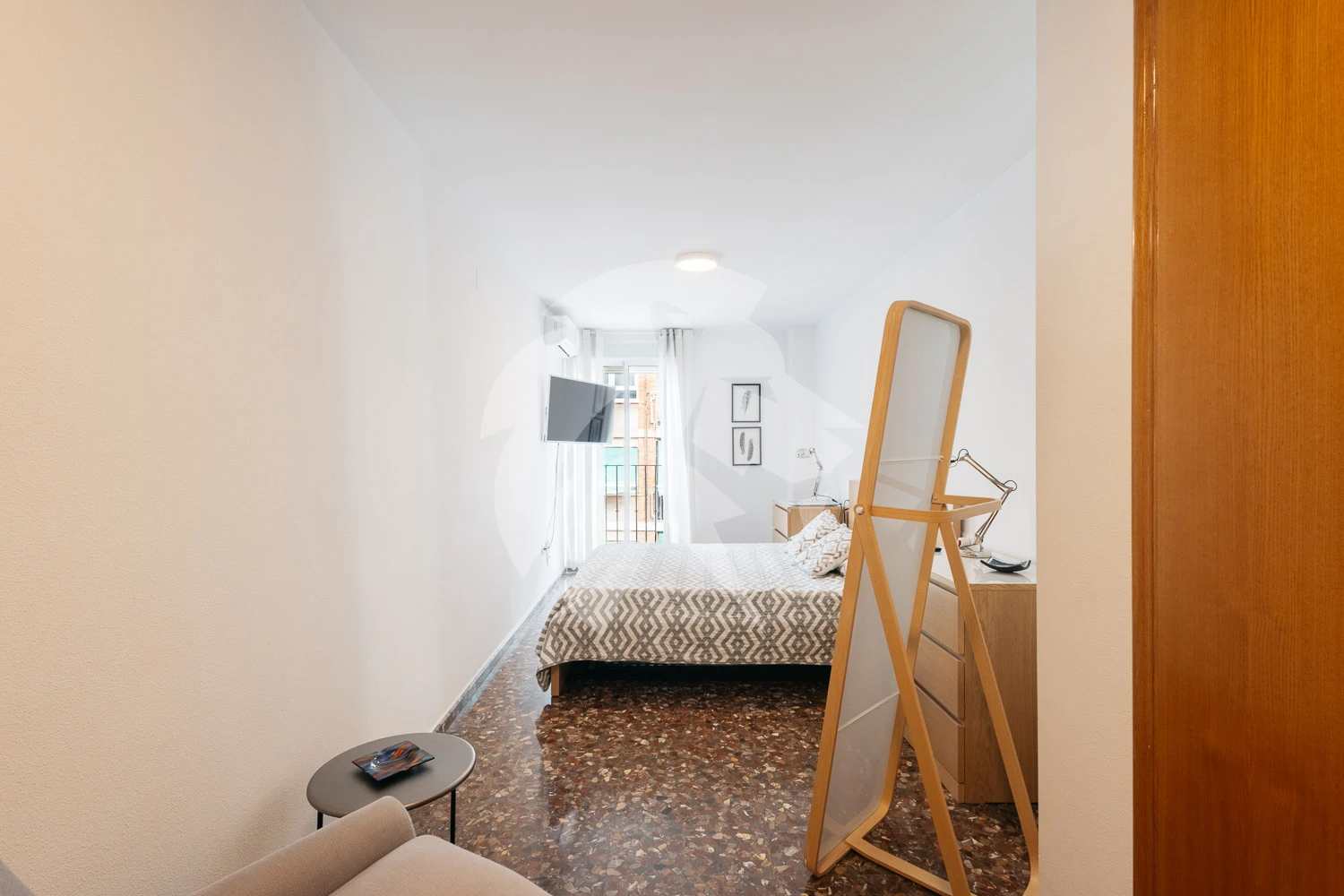 Appartement met balkon te koop in Valencia stad – Ruzafa