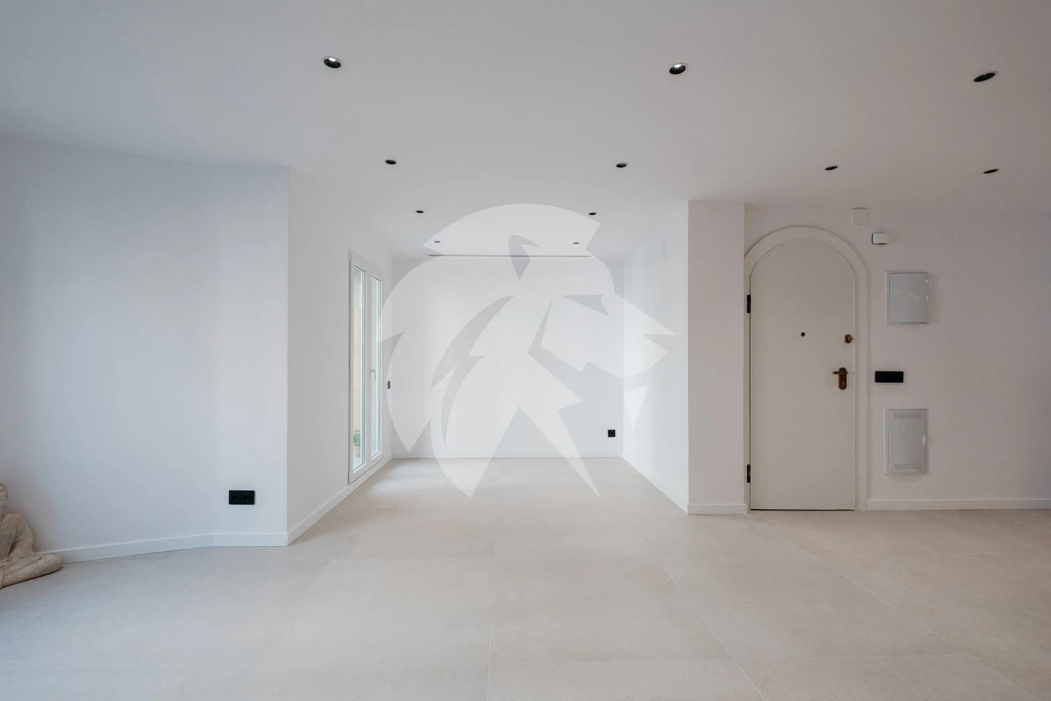 Gerenoveerd appartement te koop in Valencia – Extramurs