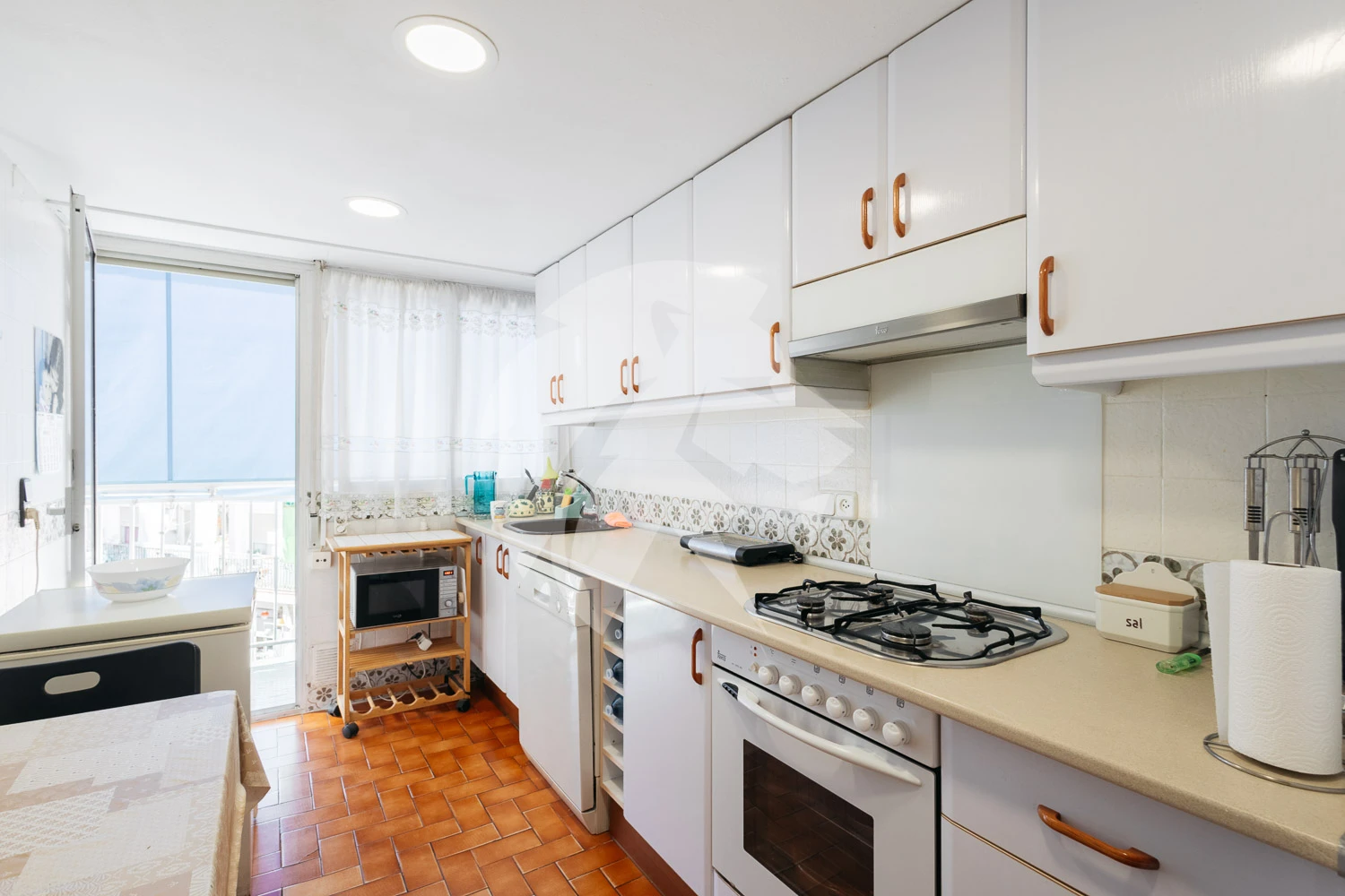 Ruim appartement met balkon te koop in Valencia stad