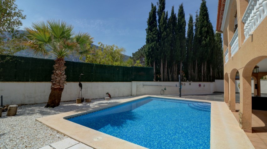 Villa te koop in La Drova