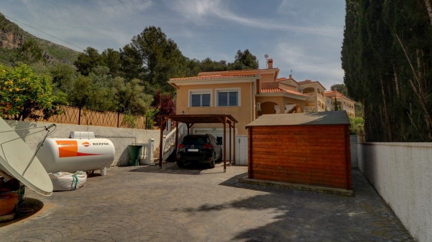 Villa te koop in La Drova